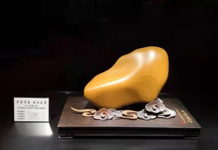 學石探究 黃蠟石的物質實體與石材加工藝術